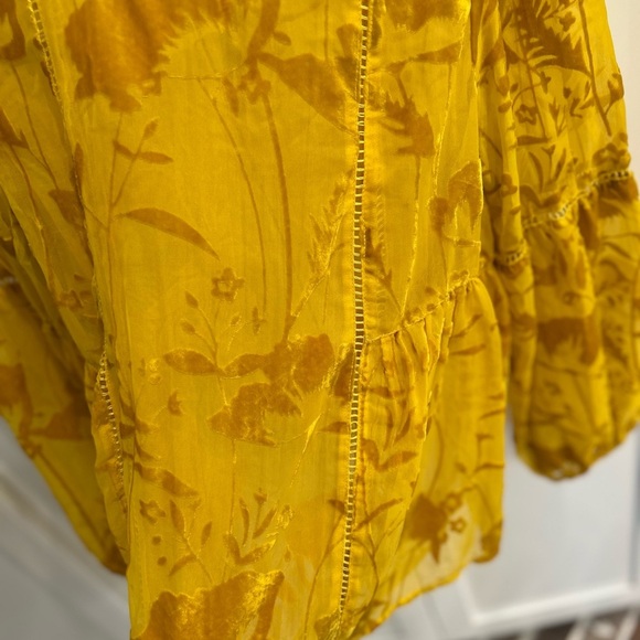 Anthropologie Velvet Top Women Size 2 Meadow Rue Blouse Crushed Flowy Floral - Picture 3 of 6